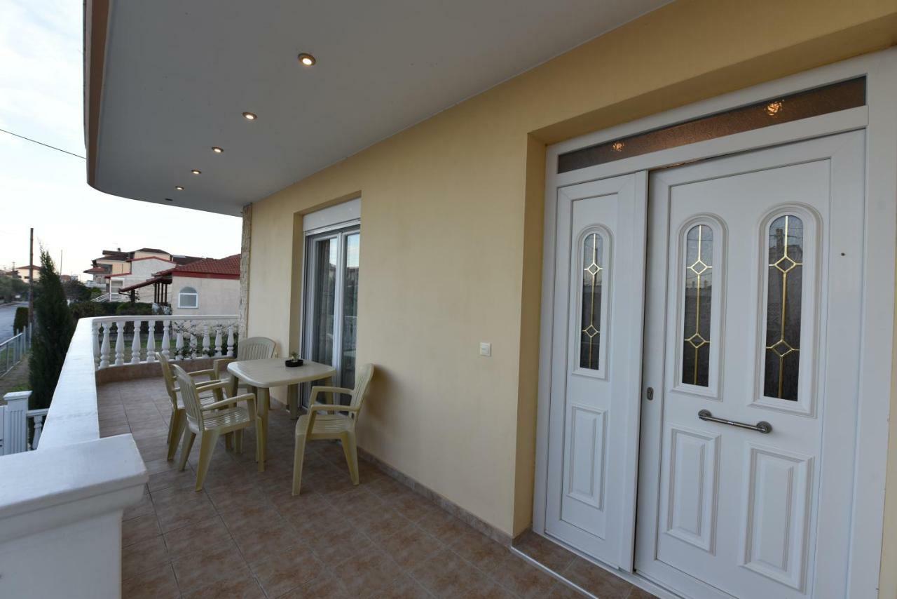 Artisti Elena Apartamento Paralía Exterior foto